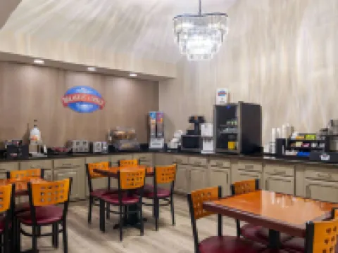 Baymont by Wyndham Kingsland Hotels in Kingsland