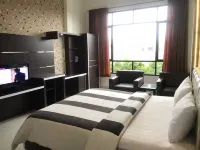 โรงแรมฮาร์โมนี อิน ปอนเตียนัค - ที่มีบาร์