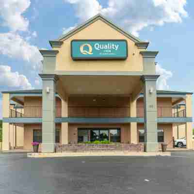 Quality Inn Adairsville-Calhoun South Hotel Exterior