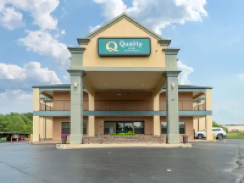 Quality Inn Adairsville-Calhoun South Hotels in Bartow County