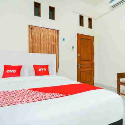 OYO 1642 Penginapan Anggrek Syariah 2 Rooms