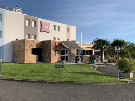 Ibis Auray