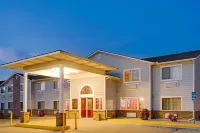 Super 8 by Wyndham Riverside/Kansas City Hotels in Riverside