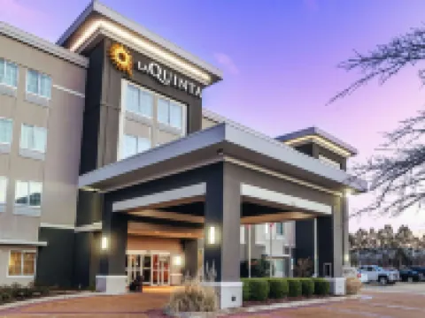 斯塔克維爾密歇根州立大學拉昆塔温德姆套房酒店 斯塔克維爾酒店