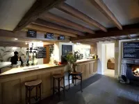 Finch's Arms - Inns