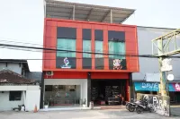 LaRose Guest House Hotel di Jagabaya III