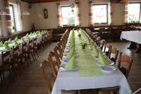 Gasthof Grüner Baum Hotel a Wassertrudingen