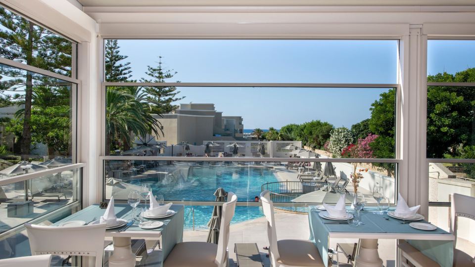 Vantaris Luxury Beach Resort