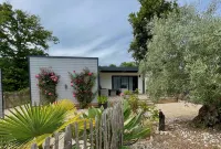 Modern and Cosy Ecolodge, Shared Heated Pool, les Mathes