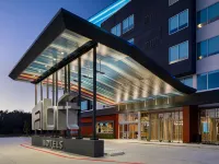 Aloft Shenandoah Woodlands Area Hotels in Shenandoah
