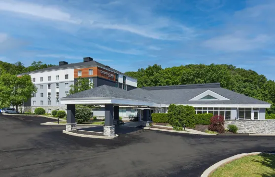 羅徹斯特東/潘菲爾德萬怡酒店