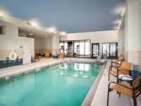Courtyard St. Petersburg Downtown Hotels near 400 Beach