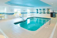 Fairfield Inn & Suites Atlanta McDonough - piscina