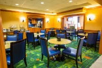Fairfield Inn Toronto Oakville - breakfast