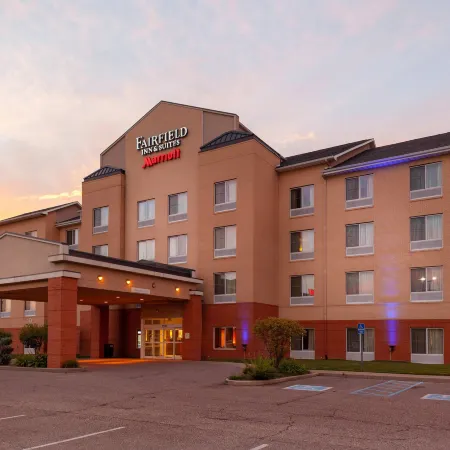 Fairfield Inn & Suites Seymour