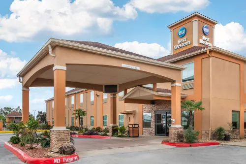 Best Western Casino Inn - parking