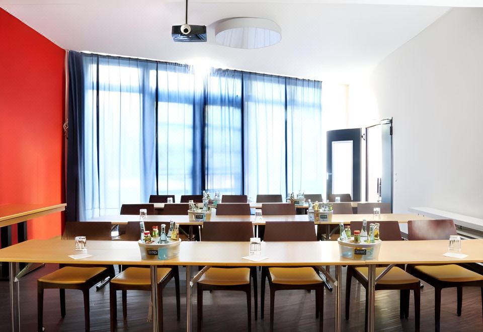 3. H24 호텔토우..