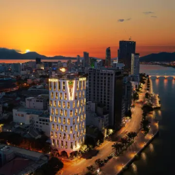 HAIAN Riverfront Hotel Da Nang Отели рядом с достопримечательностью «Хан- Ривер»