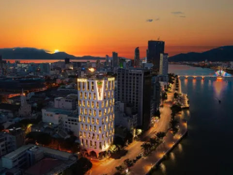 ไฮอัน ริเวอร์ฟรอนท์ โรงแรม ดานัง