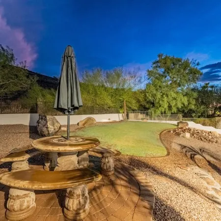 Private 5 Bedroom Resort with Pool Backing Mountain Preserve