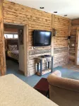 Great 1 bedroom apartment in Cooke City