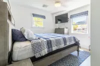 Coastal Cottage! Brand New Listing!