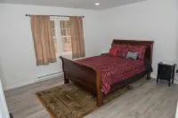The Great Getaway Hotels near Hawk Falls