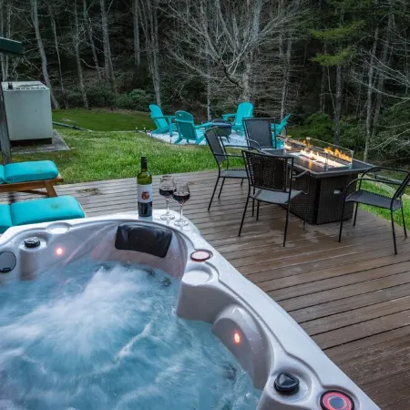 Ascension Cabin - Sauna, Hot Tub, Fire Pit