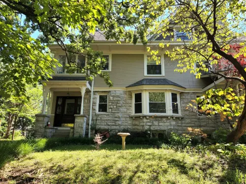 Beautiful 120 year old home in downtown Kansas City.