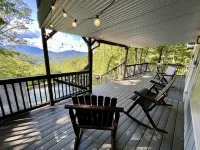 Sunset Point: mountain view hot tub + fire pit