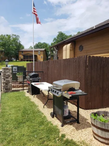 NEW INDOOR POOL 6BR 6BA Cabin Sleeps 22 By Silver Dollar City & Table Rock Lake