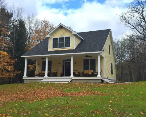 Lovely Private Setting Hotels in Hartwick