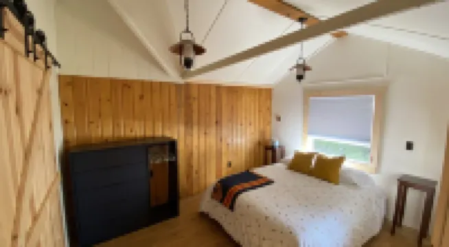 Beachfront House w/ Wi-Fi on Amazing Lake Michigan Site! Close to Sturgeon Bay