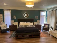 Estate Home Heated Pool Hot Tub Beach Wi-Fi 8 acres 5000 sqft 5 bd 3.5 bath Hotels in Greenwood