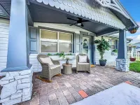 Poolside Paradise Near Siesta Key Beach Hotels in Bee Ridge