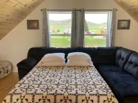 Cozy Cabin With a View of Bear Lake