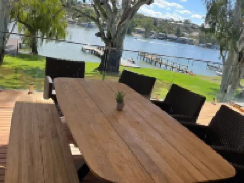 Shangri-La, Mannum Hotels in Mannum