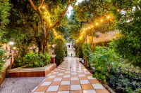 Resort Kebun Indah Hotels near Cakung