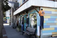 So cute and close to the beach