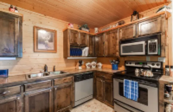 Cozy 2-BR cabin in the beautiful Arkansas forest! 賈斯珀酒店