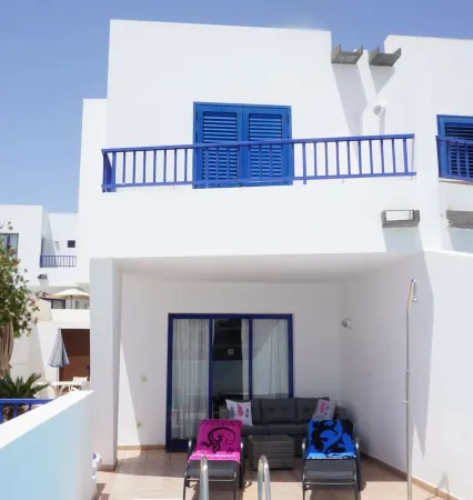 Marina Rubicon - 2 Bedroom Villa with private pool. Отели рядом с достопримечательностью «Playa de Papagayo»