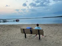 Only a short walk to the lake! Or a Short ride to the trails! Hotel a Richfield Township