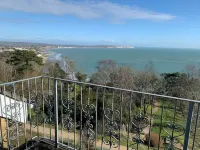 2 Bed Apartment The Priory - Panoramic Sea View - Ocean View
