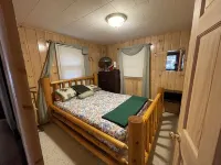 Higgins Lake Cabin  1 1/4 Blocks from Kelly Beach