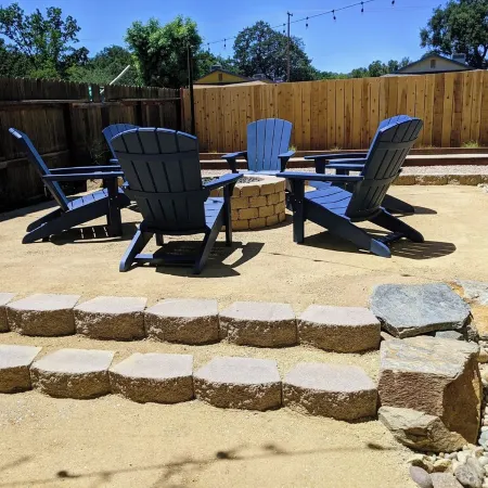 Entire House Downtown Paso Updated Craftsman - 3/2 -With Firepit and Bocce ball