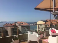 Spectacular penthouse with terrace and views of the Port(Wifi and Garage)