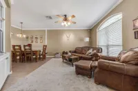 Aggieland Condo -- 3.5 miles from Kyle Field