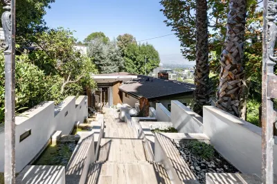 Zen Villa @ Hollywood Hills, Los Angeles by Universal Studio Hotel dekat Millennium Dance Complex
