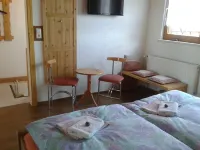 "Small but nice" apartment with balcony room - near Waldbühne for 2 - 4 people