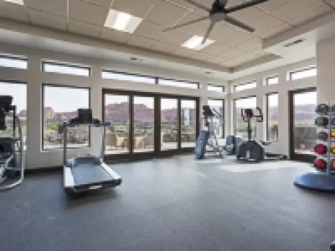 4br Luxury Home near Snow Canyon and Tuacahn 艾文斯酒店